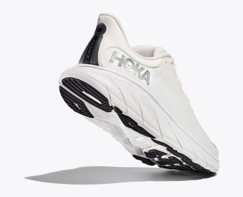 White HOKA Arahi 7 Men's Running Shoes | 025318JNX