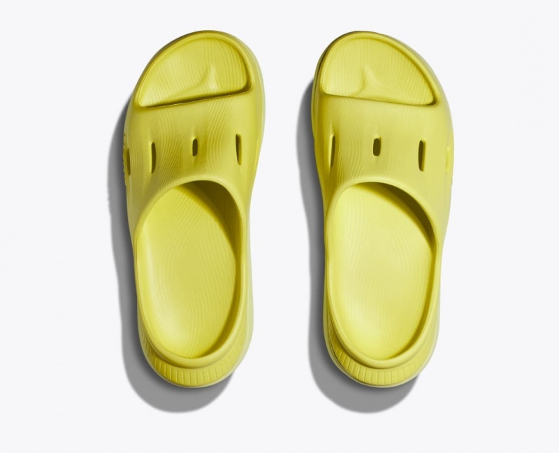 Yellow HOKA Ora Recovery 3 Kids' Slides | 830749RSL